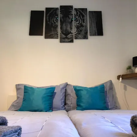 Apartament Morena Apartment *